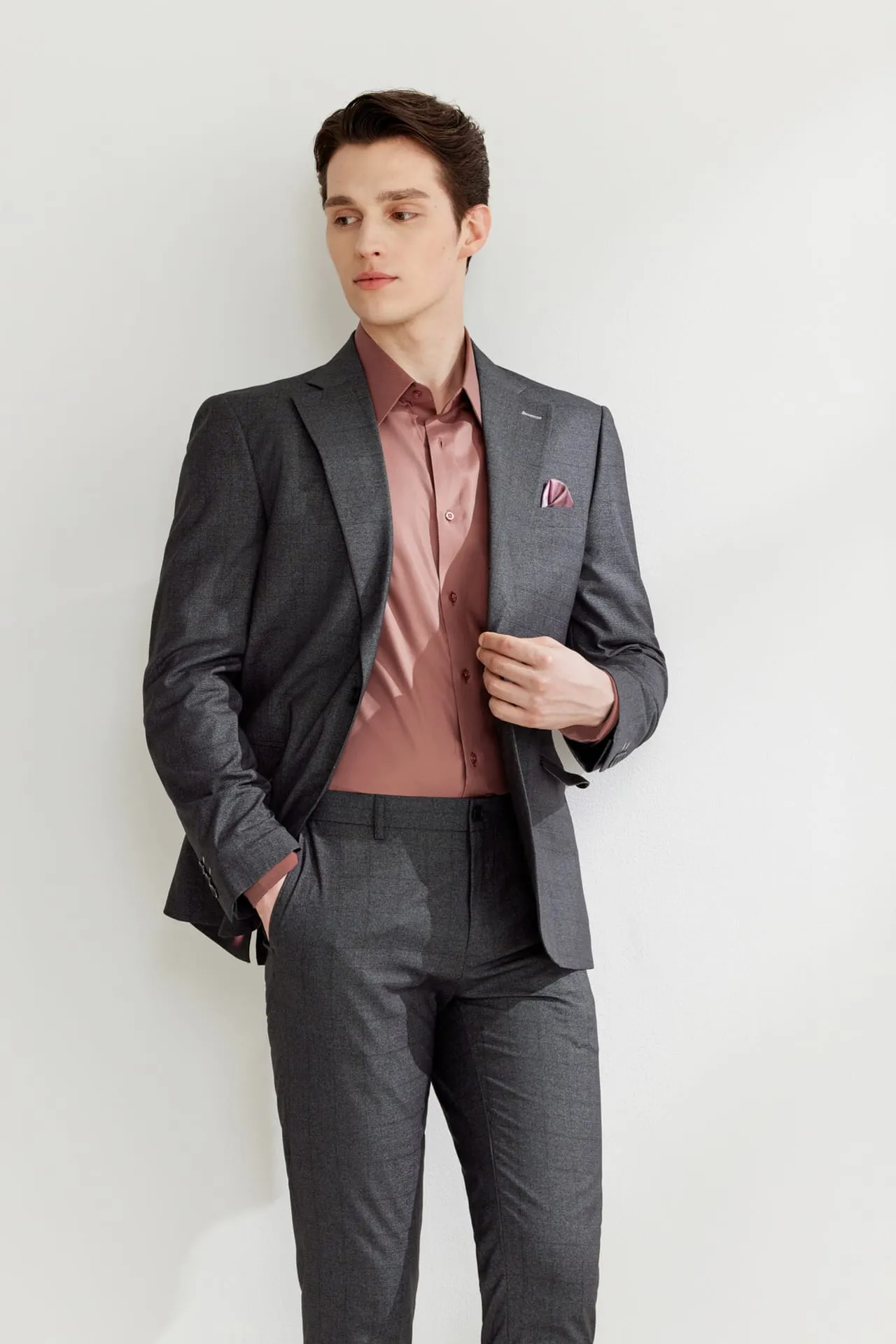 Blended Stretch Grid Check Suit in Slim Fit