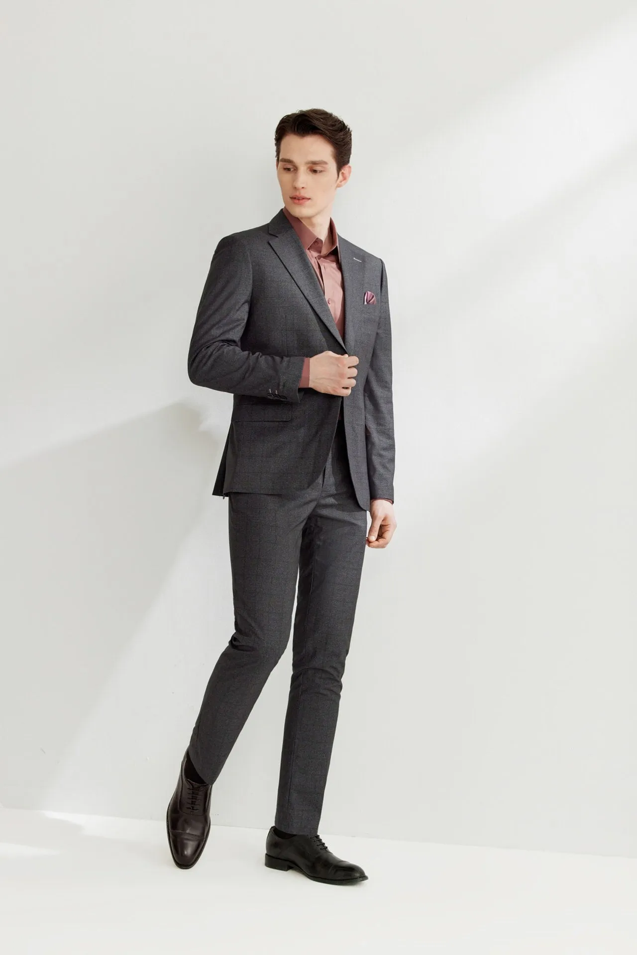 Blended Stretch Grid Check Suit in Slim Fit