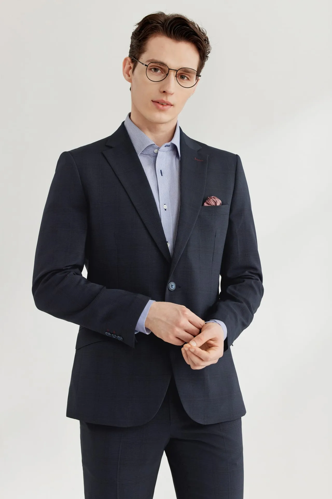 Blended Stretch Pin Check Suit in Slim Fit