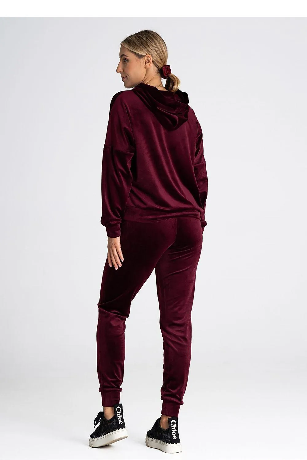 Chic Velour Hooded Sweatshirt with Practical Kangaroo Pocket