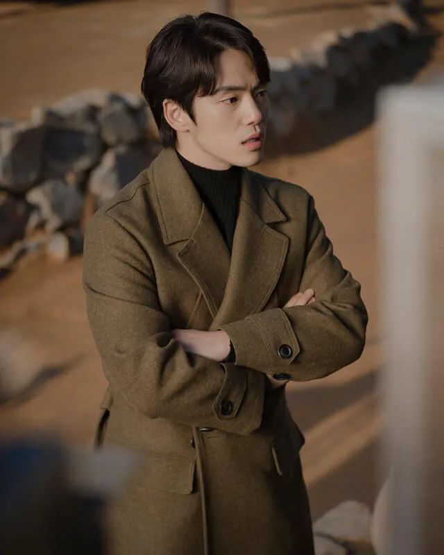 Crash Landing on You Kim Jung-hyun Coat