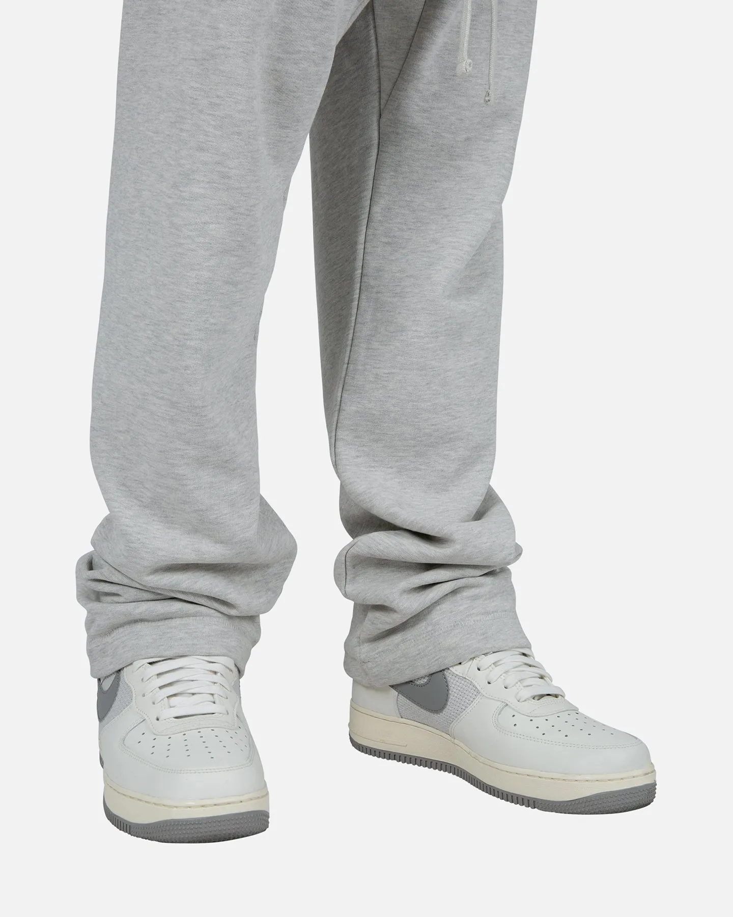 MNML Relaxed Everyday Sweatpants Grey