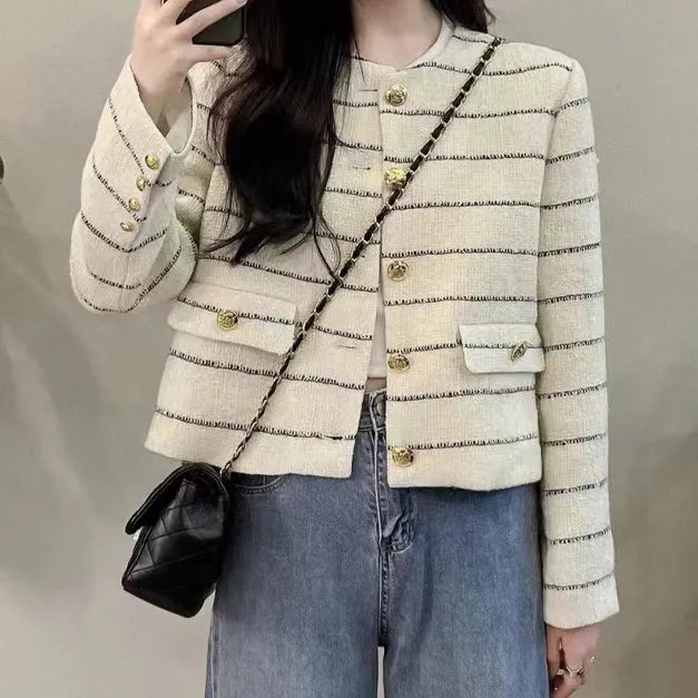 Temperament Striped Short Winter Coat Chic Top